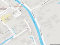 Ambulance met grote spoed naar de Rijksstraatweg in Baambrugge