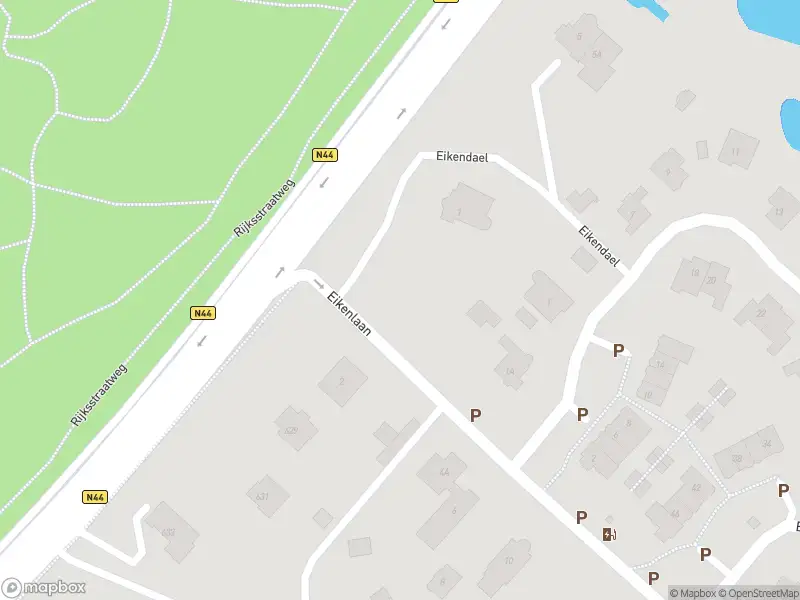 Ambulance met grote spoed naar de Eikenlaan in Wassenaar