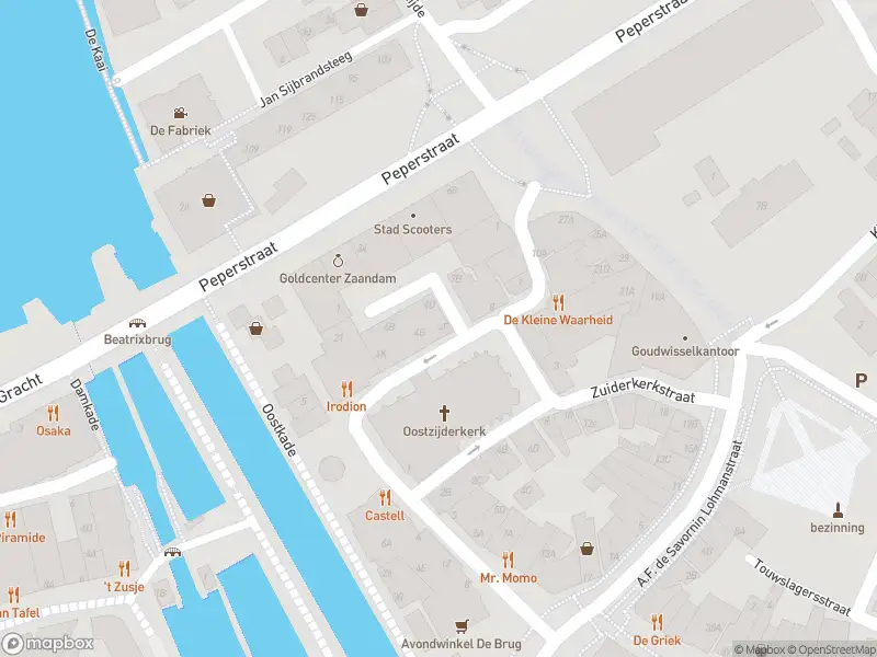Ambulance met gepaste spoed naar de Noorderkerkstraat in Zaandam