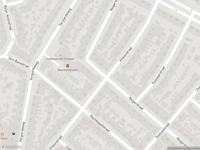 Brandweer met gepaste spoed naar de Reijer Anslostraat in Haarlem