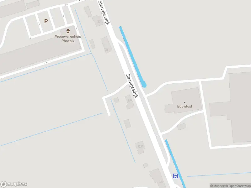 Ambulance met gepaste spoed naar de Stougjesdijk in Mijnsheerenland