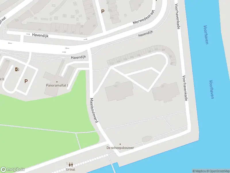 Ambulance met grote spoed naar de Maasboulevard in Schiedam