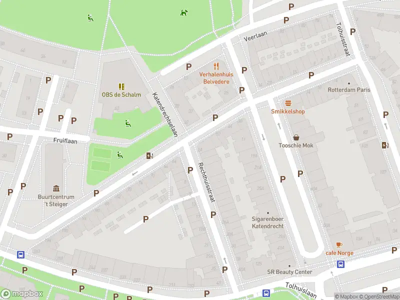 Ambulance met grote spoed naar de Rechthuisstraat in Rotterdam