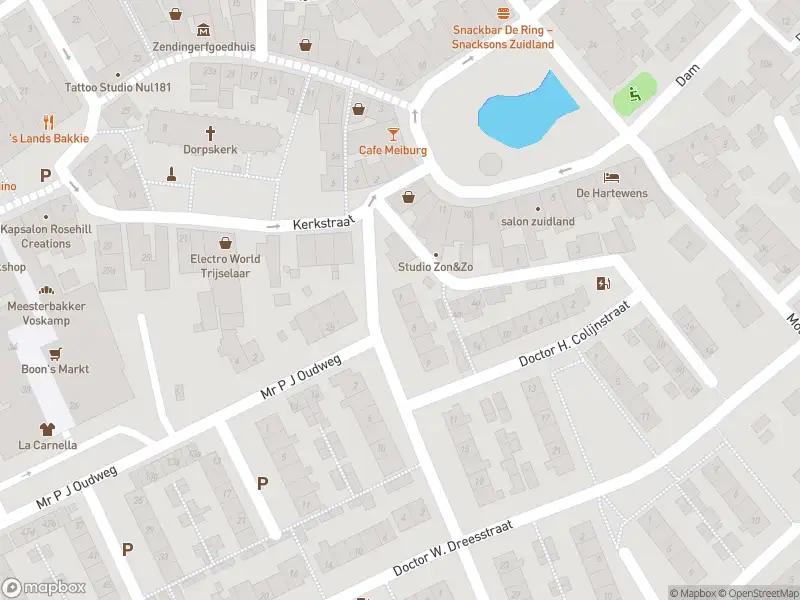 Ambulance met grote spoed naar de Jhr Mr A F de Savornin Lohmanstraat in Zuidland