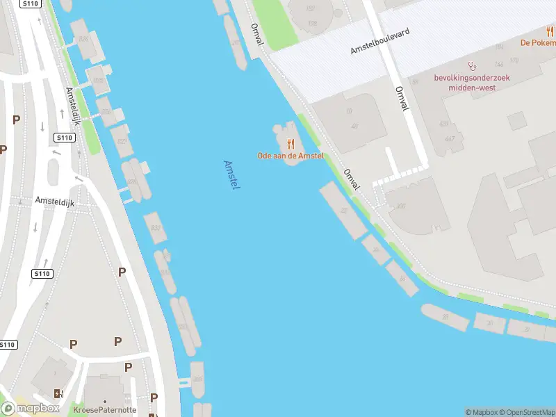 Ambulance met grote spoed naar de Réaumurstraat in Amsterdam