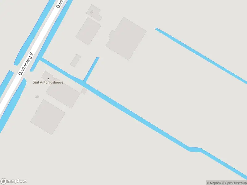 Brandweer met gepaste spoed naar de Oosterweg E in Purmer vanwege een buitenbrand