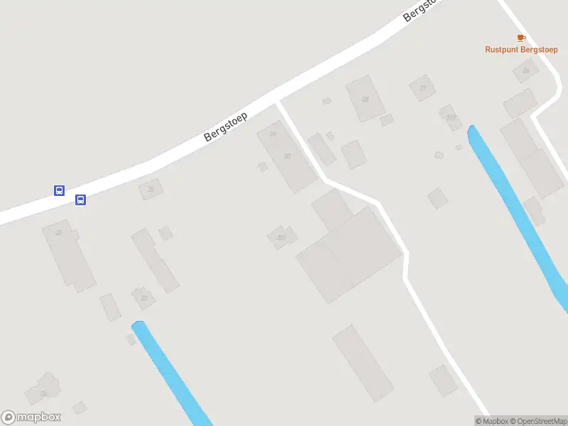 Ambulance met grote spoed naar de Bergstoep in Streefkerk