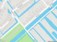 Ambulance met grote spoed naar de Bermweg in Capelle aan den IJssel