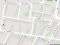 Ambulance met gepaste spoed naar de Willem Kromhoutstraat in Amsterdam