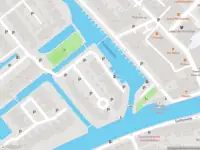 Ambulance met grote spoed naar de Scheepswerf in Leidschendam