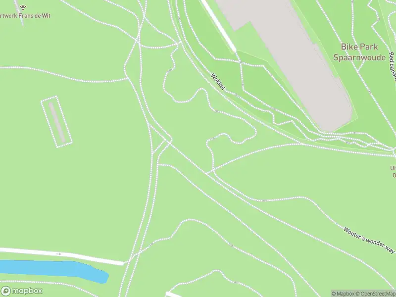 Ambulance met gepaste spoed naar de Heuvelweg in Velsen-Zuid