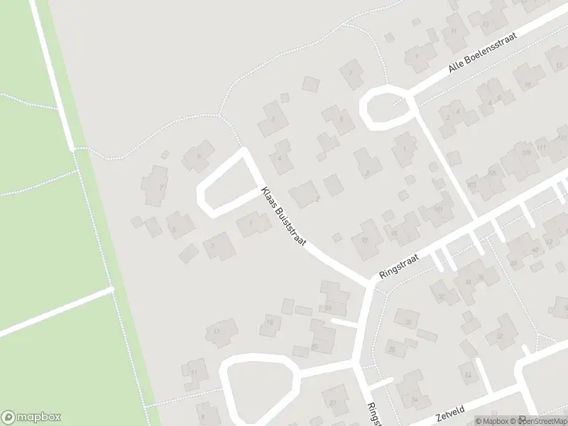 Brandweer met gepaste spoed naar de Klaas Buiststraat in Schoonoord vanwege een buitenbrand