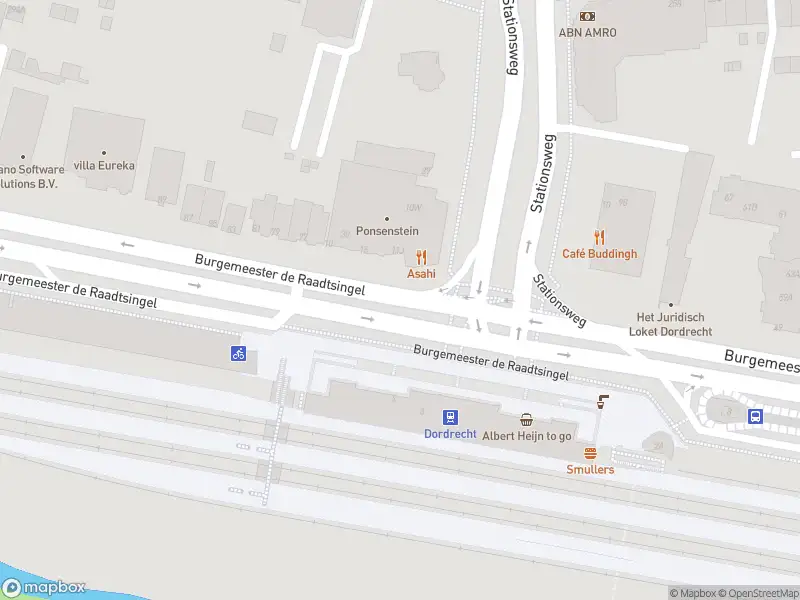 Ambulance met gepaste spoed naar de Stationsplein in Dordrecht