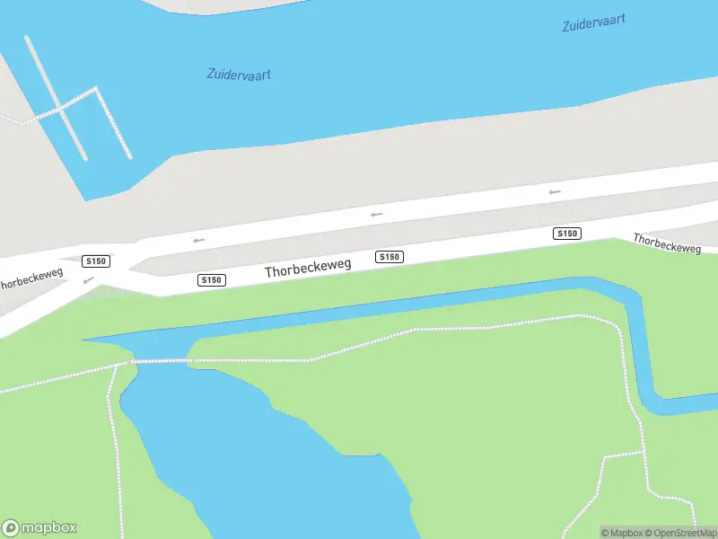 Ambulance met gepaste spoed naar de Thorbeckeweg in Zaandam