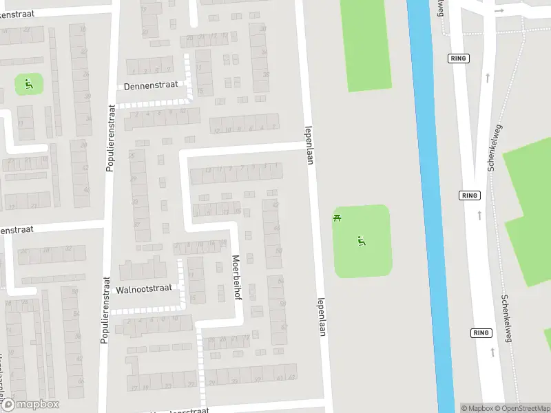 Ambulance met grote spoed naar de Iepenlaan in Spijkenisse
