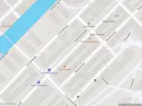 Brandweer met grote spoed naar de Czaar Peterstraat in Amsterdam