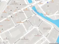 Politie met grote spoed naar de Kleine Molenstraat in Groningen vanwege ongeval met letsel