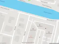 Politie met grote spoed naar de Wilhelminakanaal Zuid in Oosterhout vanwege personen te water
