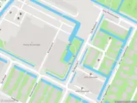 Ambulance met grote spoed naar de Kriekenoord in Diemen