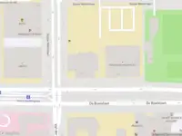 Ambulance met gepaste spoed naar de De Boelelaan in Amsterdam
