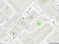 Brandweer met gepaste spoed naar de Amstelstraat in Assen vanwege een liftopsluiting