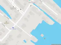 Ambulance met grote spoed naar de Straatweg in Rotterdam
