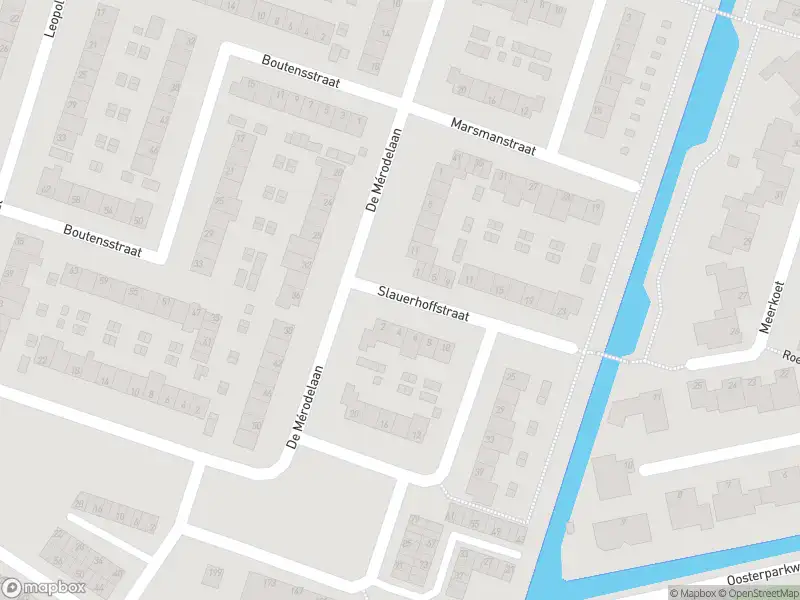Ambulance met gepaste spoed naar de Slauerhoffstraat in Ridderkerk