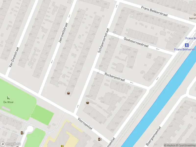 Ambulance met grote spoed naar de Schilperoortstraat in Rotterdam