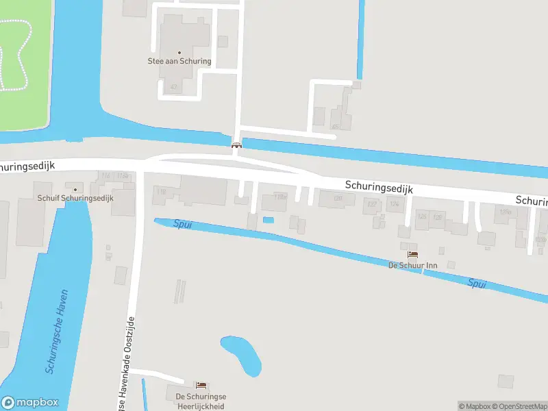 Ambulance met grote spoed naar de Schuringsedijk in Numansdorp