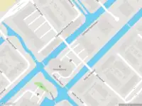 Ambulance met grote spoed naar de De Landerijen in Krimpen aan den IJssel