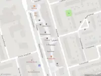 Ambulance met gepaste spoed naar de 't Plateau in Spijkenisse