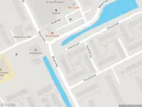 Ambulance met gepaste spoed naar de Zwanensingel in Capelle aan den IJssel