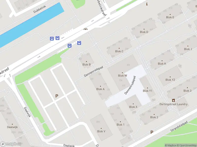 Ambulance met grote spoed naar de Dennenrodepad in Amsterdam