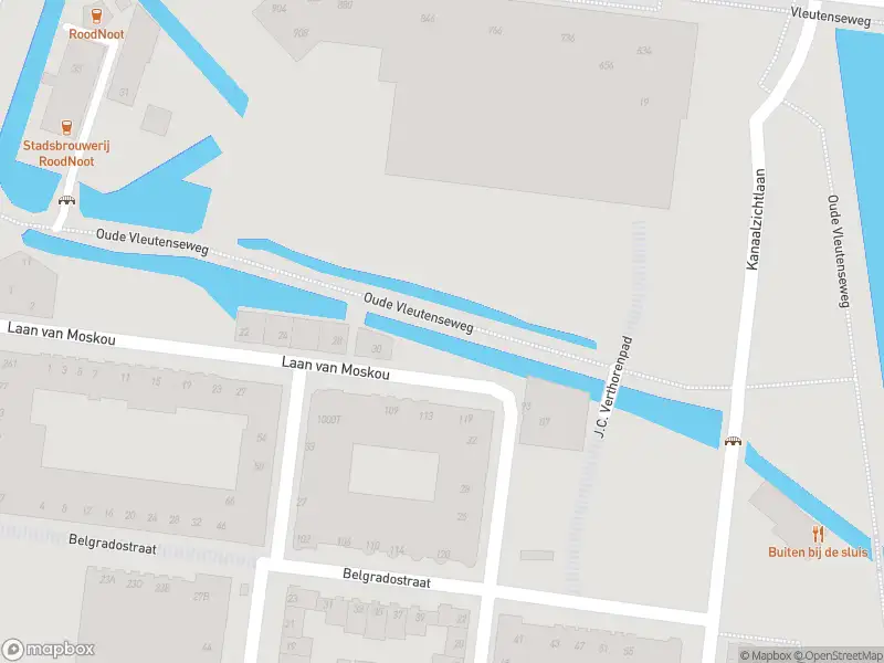 Politie naar de Oude Vleutenseweg in Utrecht vanwege aanrijding met letsel