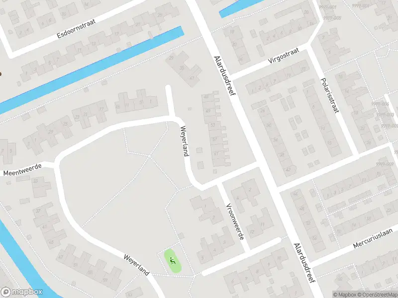 Ambulance met grote spoed naar de Weyerland in Rockanje