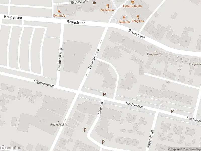 Politie naar de Westdorplaan in Raalte vanwege aanrijding met letsel