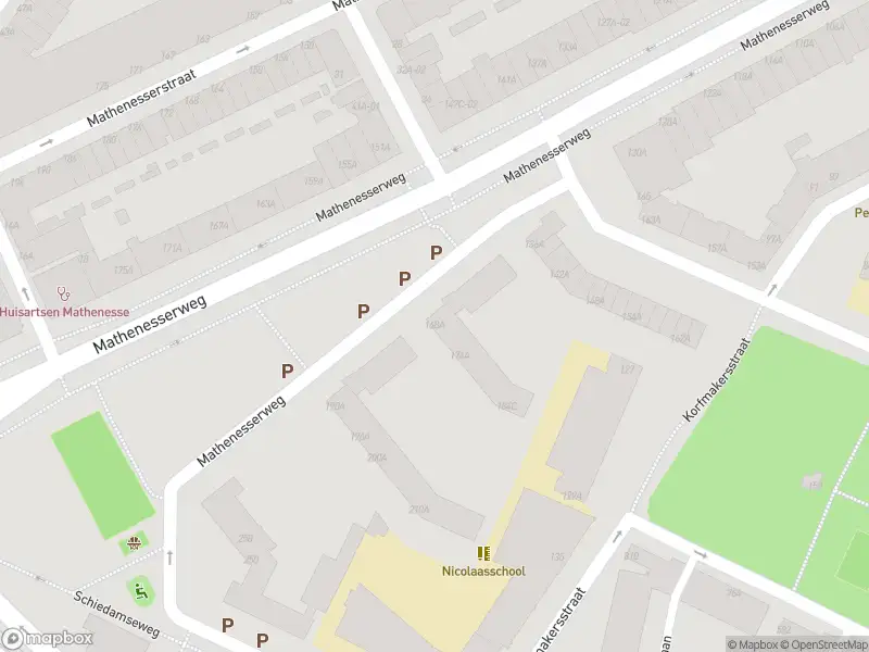 Ambulance met gepaste spoed naar de Mathenesserweg in Rotterdam