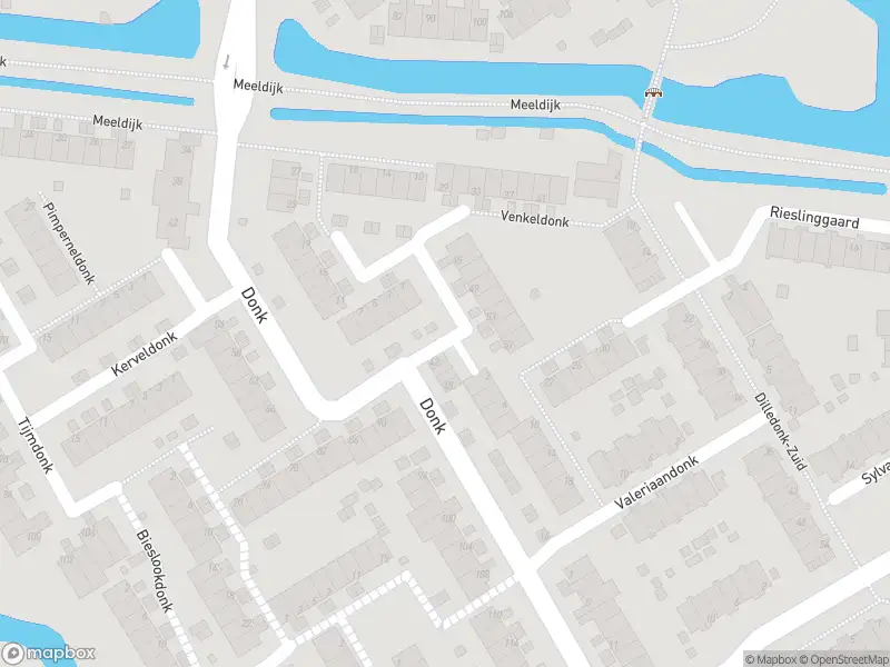 Ambulance met grote spoed naar de Venkeldonk in Spijkenisse