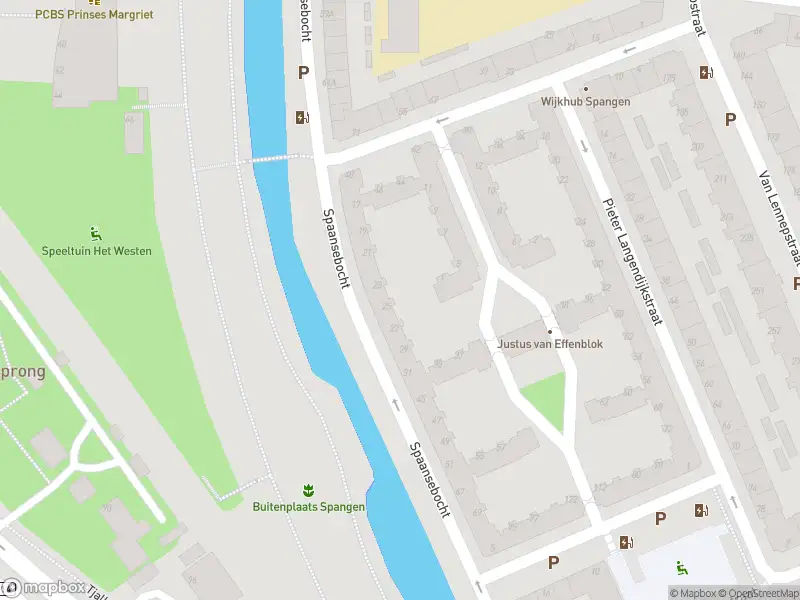 Ambulance met grote spoed naar de Justus van Effenstraat in Rotterdam