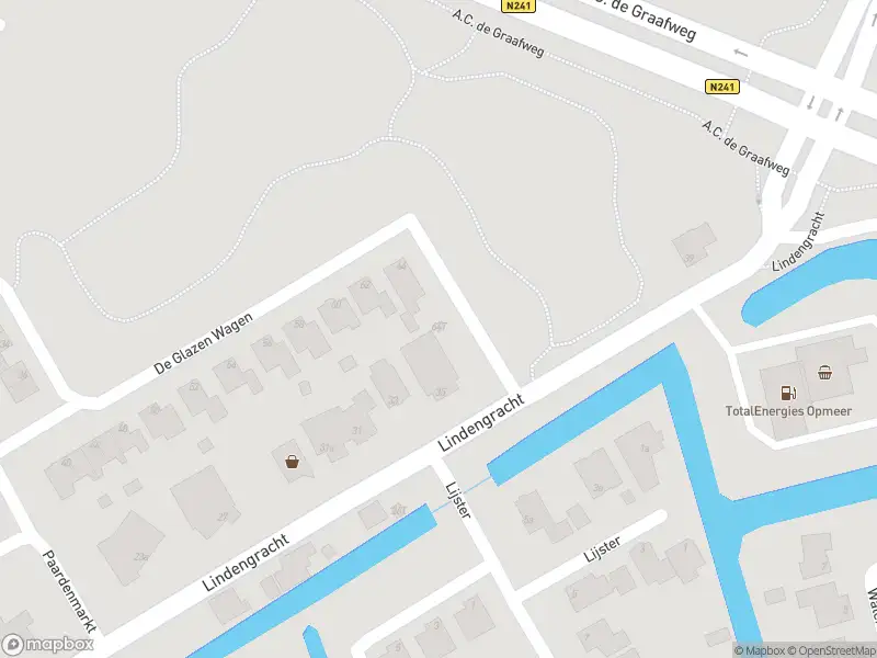 Brandweer met gepaste spoed naar de A.C. de Graafweg in Opmeer