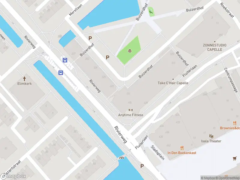 Ambulance met grote spoed naar de Buizerdhof in Capelle aan den IJssel