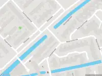 Ambulance met grote spoed naar de Pluimzeggekreek in Leiderdorp