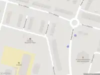 Brandweer met grote spoed naar de Potteriestraat in Maastricht vanwege voertuigbrand