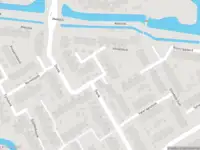 Ambulance met grote spoed naar de Venkeldonk in Spijkenisse