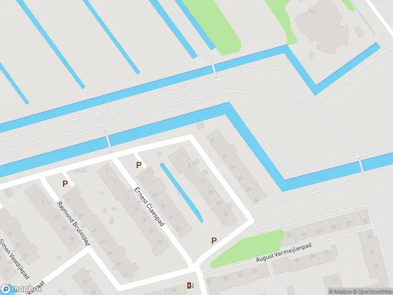 Ambulance met gepaste spoed naar de Paul van Ostaijenstraat in Rotterdam