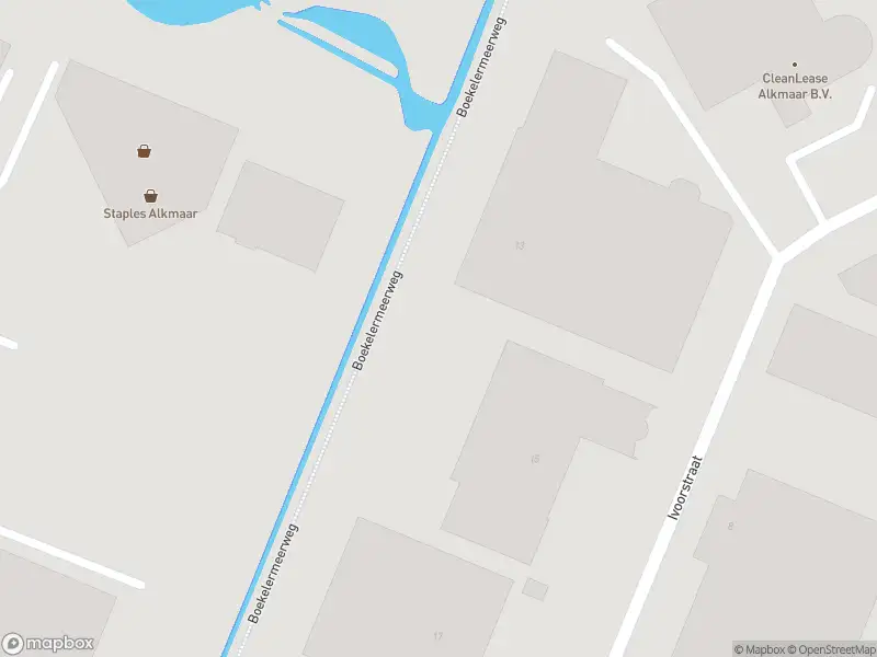 Ambulance met gepaste spoed naar de Koelmalaan in Alkmaar