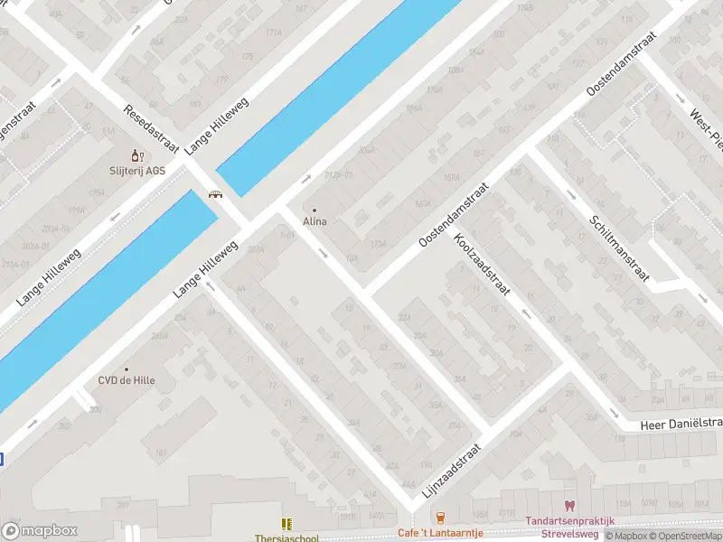 Ambulance met grote spoed naar de Boekweitstraat in Rotterdam
