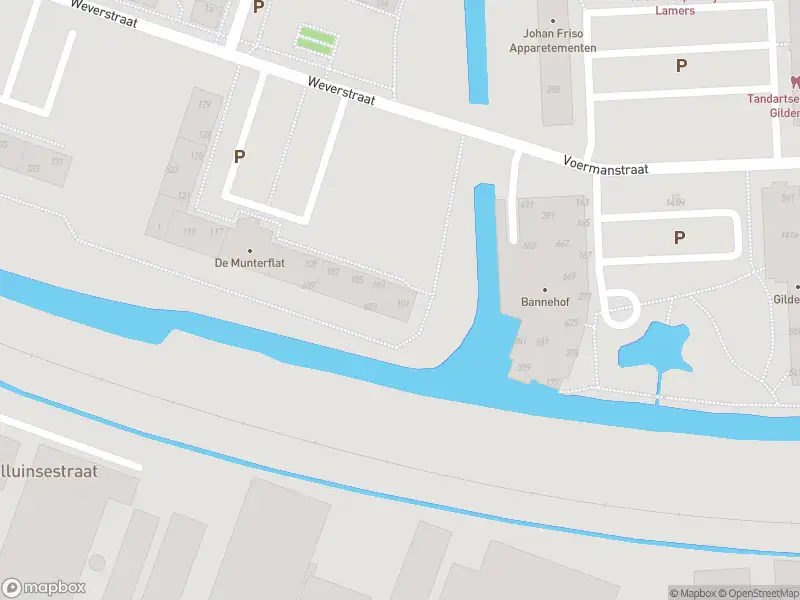 Ambulance met grote spoed naar de Weverstraat in Gorinchem