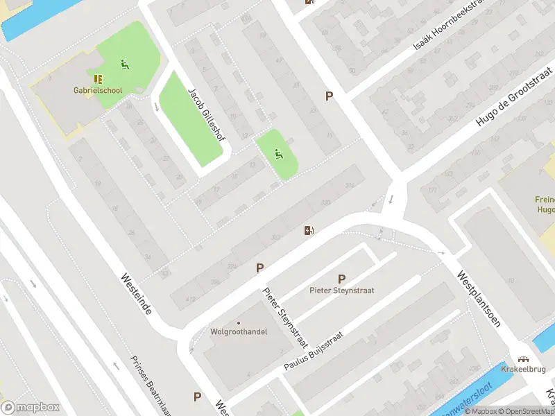 Ambulance met grote spoed naar de Westeinde in Delft