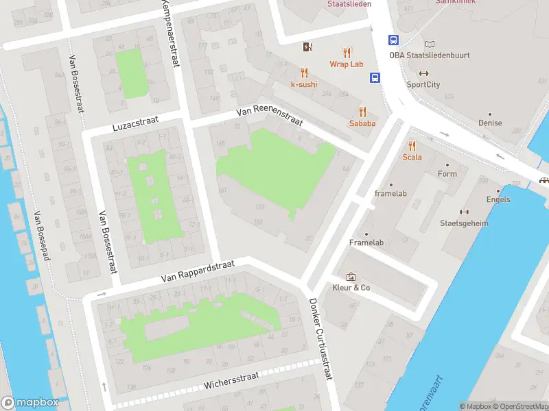 Ambulance met gepaste spoed naar de Schaepmanstraat in Amsterdam